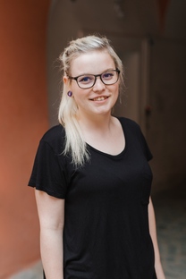 Lada Kolompárová, DiS. Lada Kolompárová, DiS.